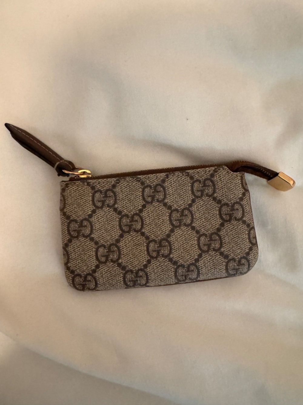 Gucci GG Supreme Key Pouch - Picture 4 of 13